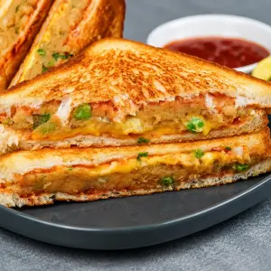 Club-Sandwich / ক্লাব স্যান্ডউইচ